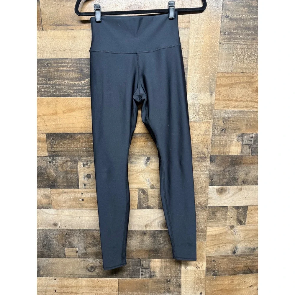 Alo Yoga High Waisted Airbrush Leggings Black Size Medium 28 Inseam RN87370